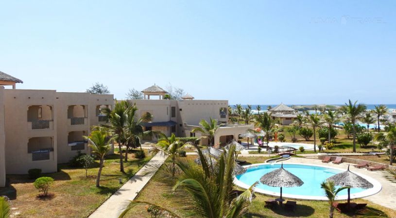 7 island resort north coast 